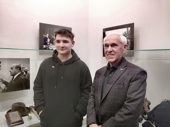 Личные вещи Алексея Черного передал Гродековскому музею его зять Геннадий Семенов