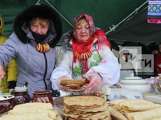 Самозанятые угостят казанцев масленичными блинами и баранками