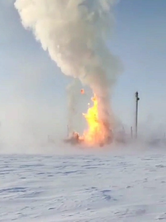 На Юбилейном месторождении «Газпром добыча Надым» полыхает цех