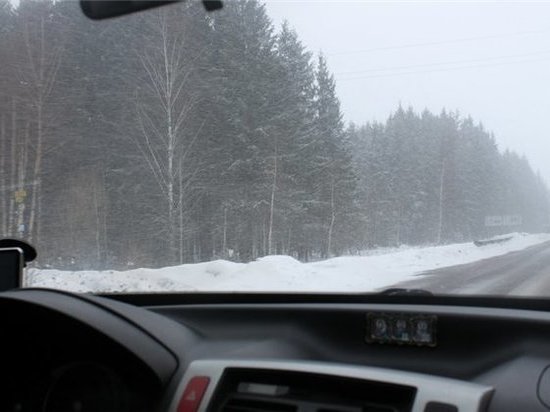 Водителей Тверской области призвали быть внимательней на дорогах