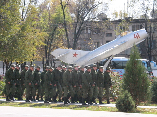 Системы ПВО С-300 и ударные беспилотники обеспечат безопасность Кыргызстана