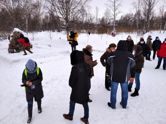 Фотофакт: в Архангельске почтили память Бориса Немцова