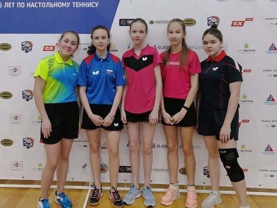 Женская сборная Хакасии по настольному теннису победила на первенстве Сибири
