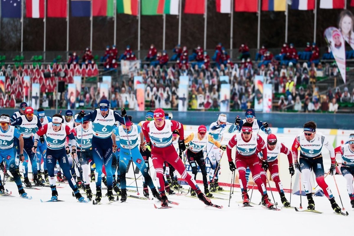 Российские лыжники завоевали бронзу на чемпионате мира