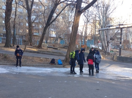Школы Донецка эвакуируют в срочном порядке