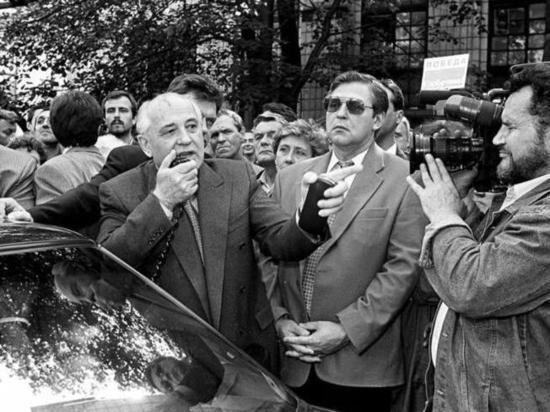 Президент Германии поздравил Горбачева с 90-летием
