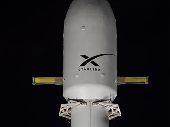 Запуск Falcon 9 со спутниками Starlink вновь отложили из-за непогоды