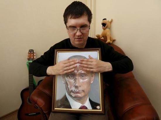 В детскую школу для слабовидящих заказали объемные портреты Путина и Мао