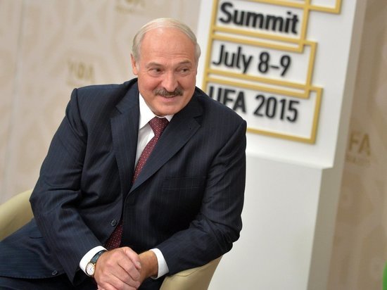 Лукашенко выступил за размещение в Белоруссии российских самолетов