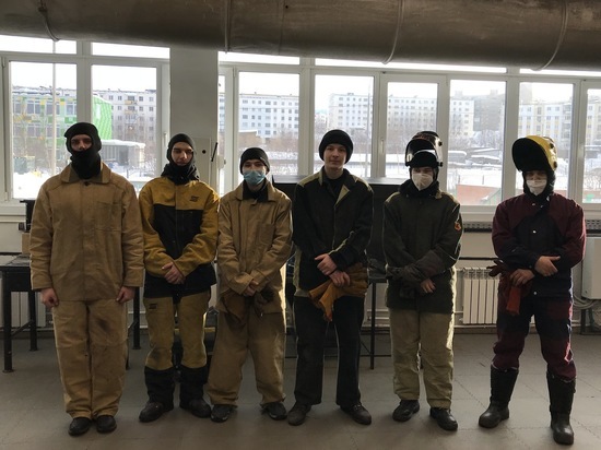 Между студентами Мурманского индустриального колледжа и Печенгского политехнического техникума впервые был организован сварочный батл