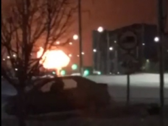 На старейшем российском НПЗ в Ярославской области произошел взрыв и пожар
