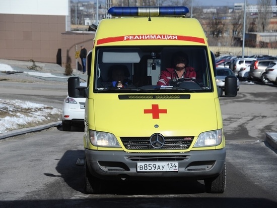 Молодой водитель «Лады» скончался в больнице после ДТП под Волгоградом