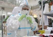 За минувшие сутки в РФ зарегистрированы 9445 новых случаев заражения COVID-19