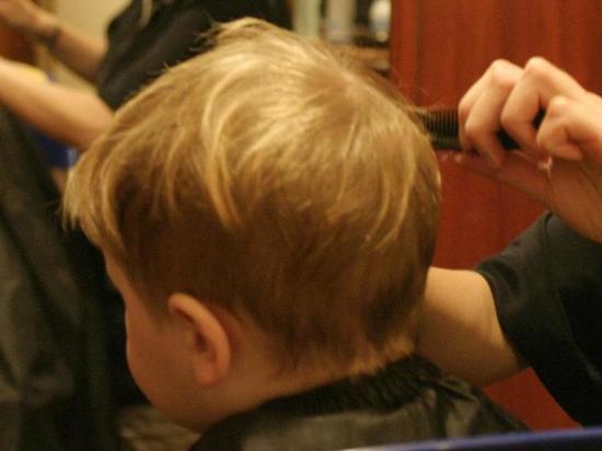 В Махачкале парикмахер насиловал приходивших подстричься мальчиков