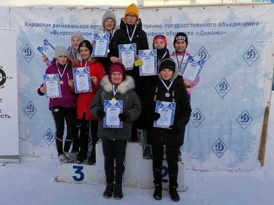 В Кирове на лед вышли сильнейшие спортсмены России