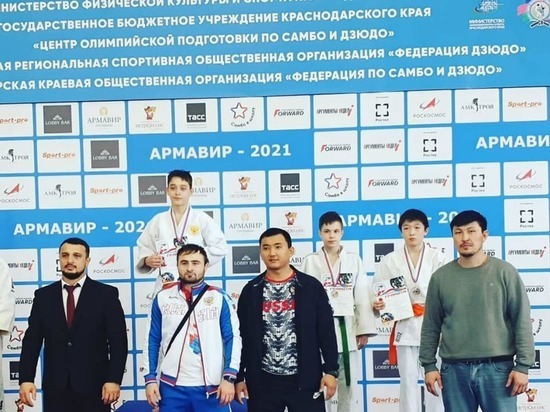 Дзюдоисты Калмыкии стали призерами Первенства ЮФО