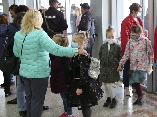 В Макеевке эвакуировали школу №22 из-за сообщения о минировании