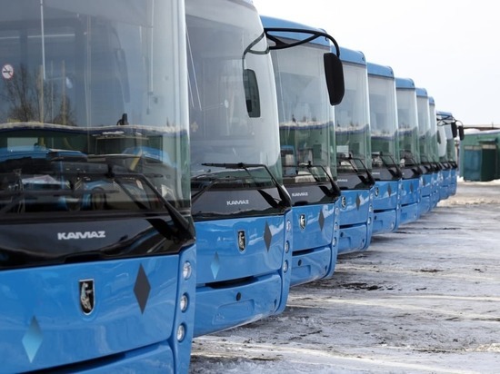 Власти Кузбасса почти закрыли план по обновлению автопарка к 300-летию региона