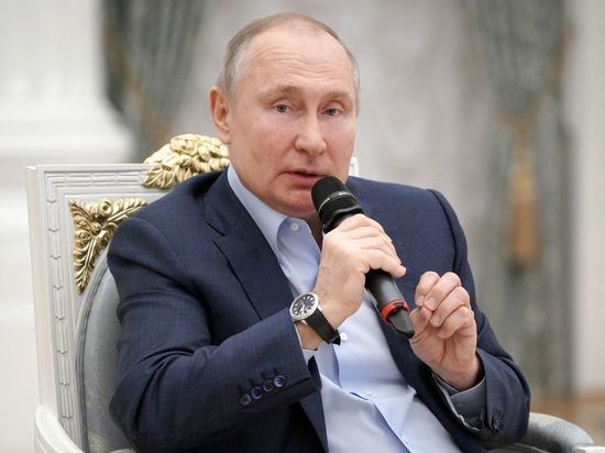 Кремль объявил очное обращение Путина к Федеральному собранию
