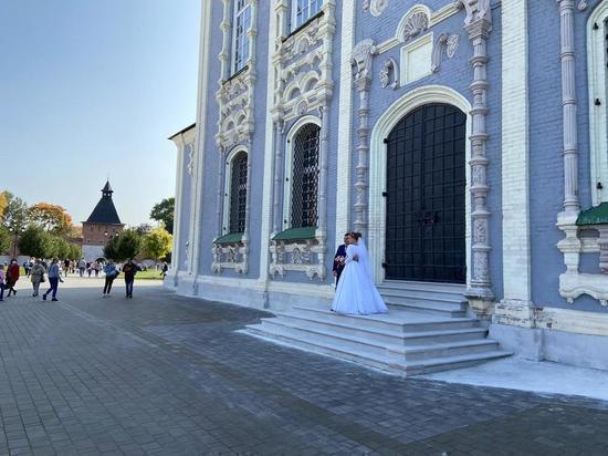 В феврале в Тульской области поженились 429 пар