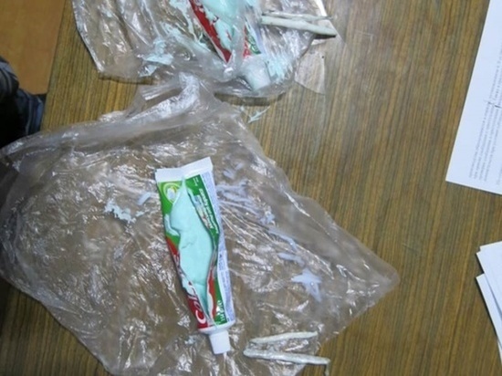 Наркотики в зубной пасте пытались передать в колонию Новочеркасска
