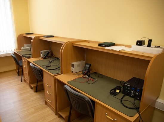 В СмолГУ открыли новую программу переподготовки по радиоэлектронным системам