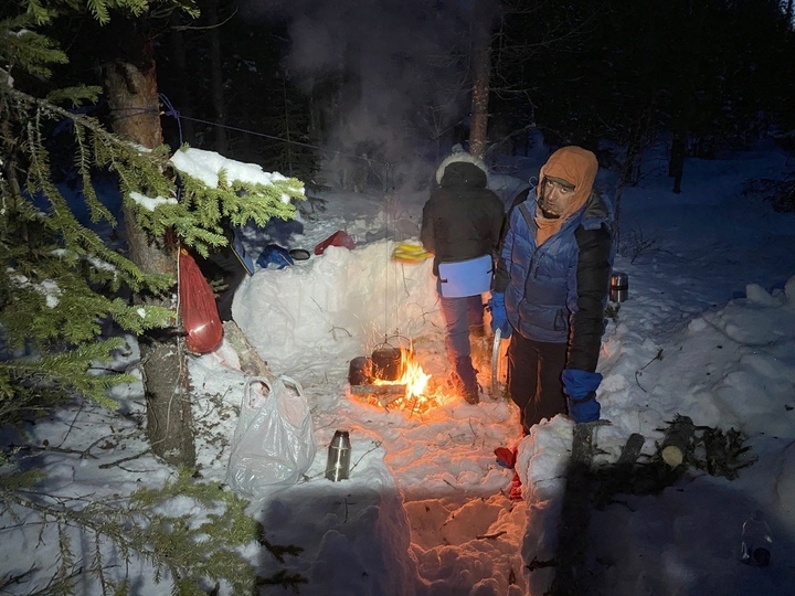 Лыжники были в походе 7 дней. Реболы Карелия снег на Пасху.
