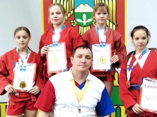 Шесть медалей самбисты из Ставрополья привезли с первенства СКФО