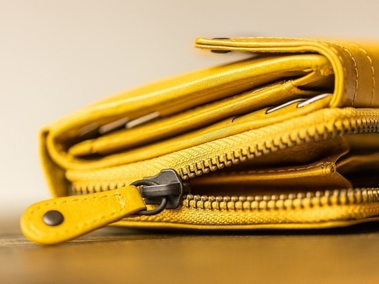 У смолянки в супермаркете с прилавка "стащили" кошелек