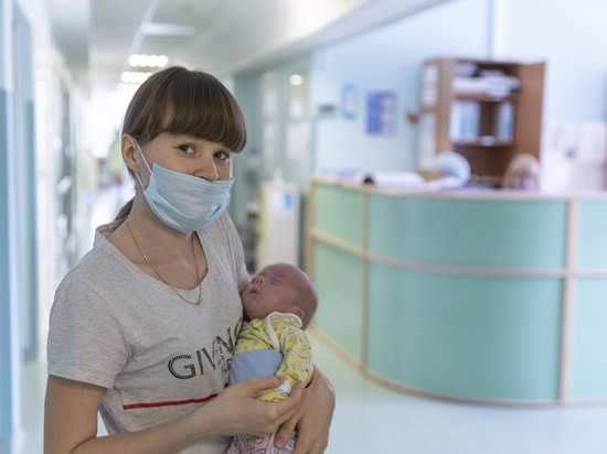 В Новосибирске спасли недоношенного младенца с редкой аномалией сердца