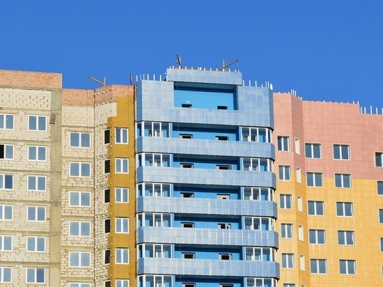 Дольщики ЖК «Новомарусино» приехали в Москву снять обращение