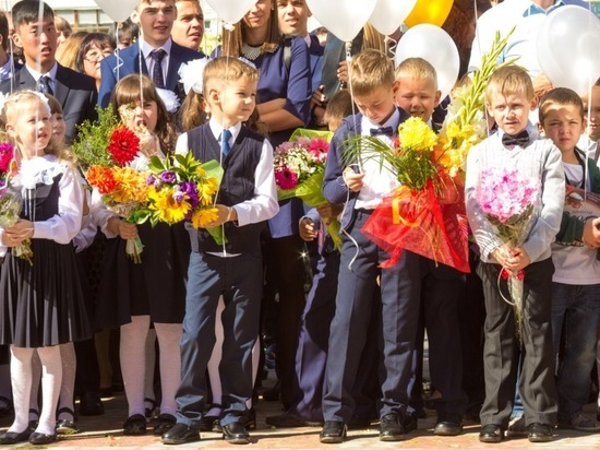 О том, как будет проходить запись в первый класс, рассказывает «МК в Хабаровске»