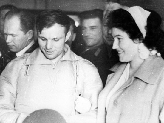 Подруга первых космонавтов, буфетчица из энгельсской Лётки рассказывала журналистам о своей любви с Германом Титовым