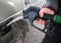 После тринадцати недель непрерывного роста розничных цен на бензин на отечественных АЗС, правительство вновь озаботилось вопросом регулирования внутренних тарифов на моторное топливо