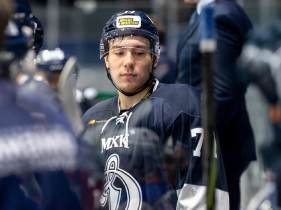 Хоккеиста убила шайба: игрок скончался после трех дней в реанимации