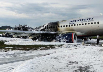 Экипаж сгоревшего 5 мая 2019 года в аэропорту «Шереметьево» «Суперджета» подал сигнал бедствия ещё в полёте, сразу после удара молнии