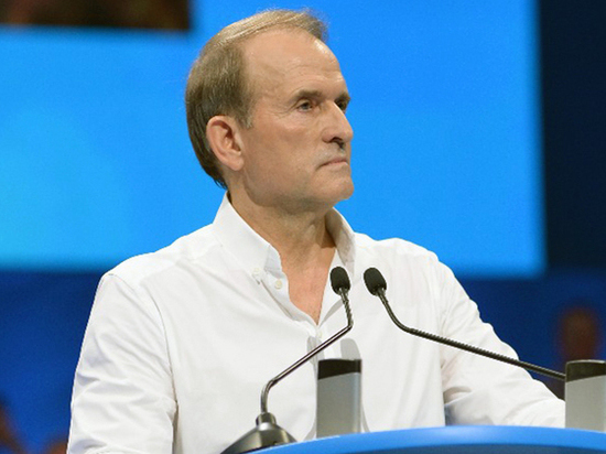 Медведчук подал иск из-за санкций против него