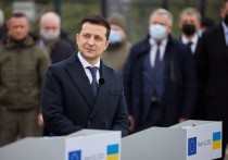 Президент Украины Владимир Зеленский заявил, что 7 лет назад Россия провела в Крыму «фейковый референдум», после чего захватила полуостров