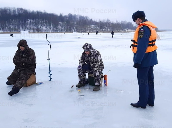 В Смоленской области рейды 18 марта прошли на водных объектах трех территорий