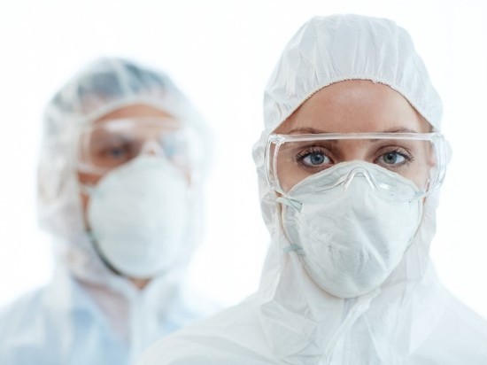 Производители масок попросили прокуратуру проверить закупки потенциально опасных для врачей СИЗ