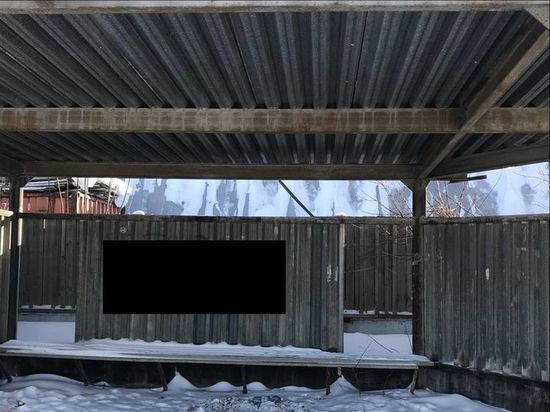 Омичка поделилась шок-кадрами с заброшенной остановки