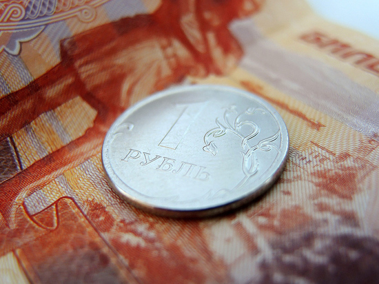 Регулятор пытается сбить инфляцию и поддержать рубль