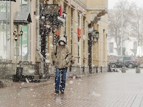 Москвичей предупредили об апрельских снегопадах