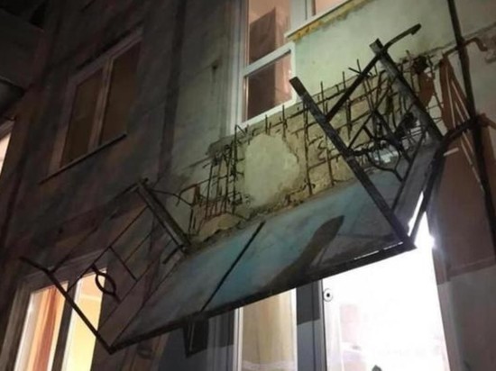 Под Калугой трое курильщиков пострадали из-за обвалившегося балкона