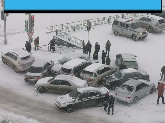 Глава Ванинского района указал на неготовность дорожников к снегопаду