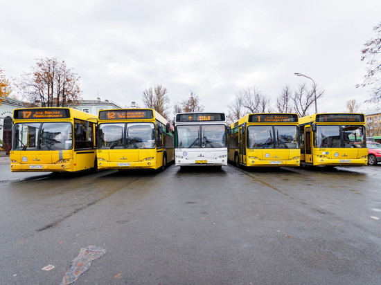 В Пскове с 1 апреля несколько автобусов временно изменят маршрут