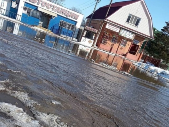 В Шилове Рязанской области затопило автостанцию