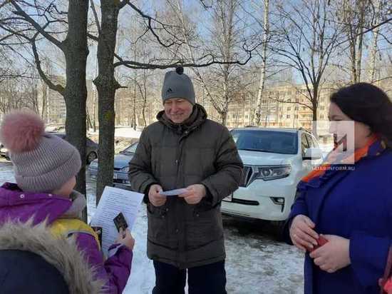 В Татарстане ЮИДовцы попросили водителей о соблюдении ПДД