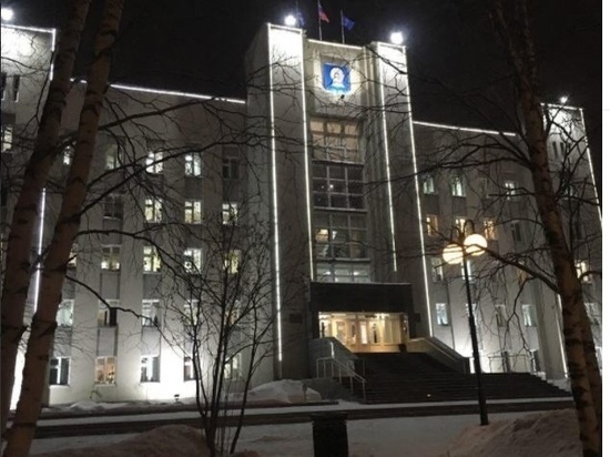 Подсветку зданий в Ноябрьске отключат на час в рамках экологической акции
