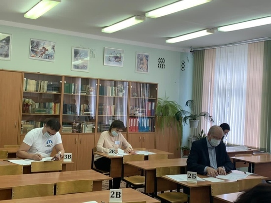 В Калужской области пробный ЕГЭ написали 550 родителей школьников